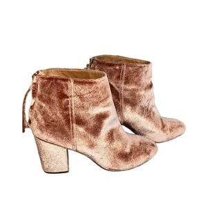 Steve Madden Rose Elegant Velvet Ankle Boots, Size 9.5